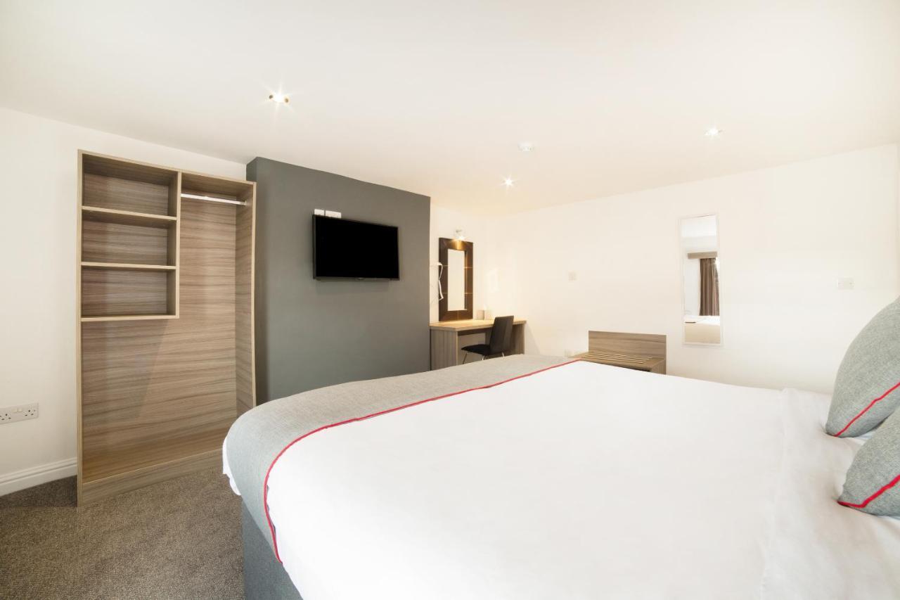 The Connaught Hotel Wolverhampton Dış mekan fotoğraf