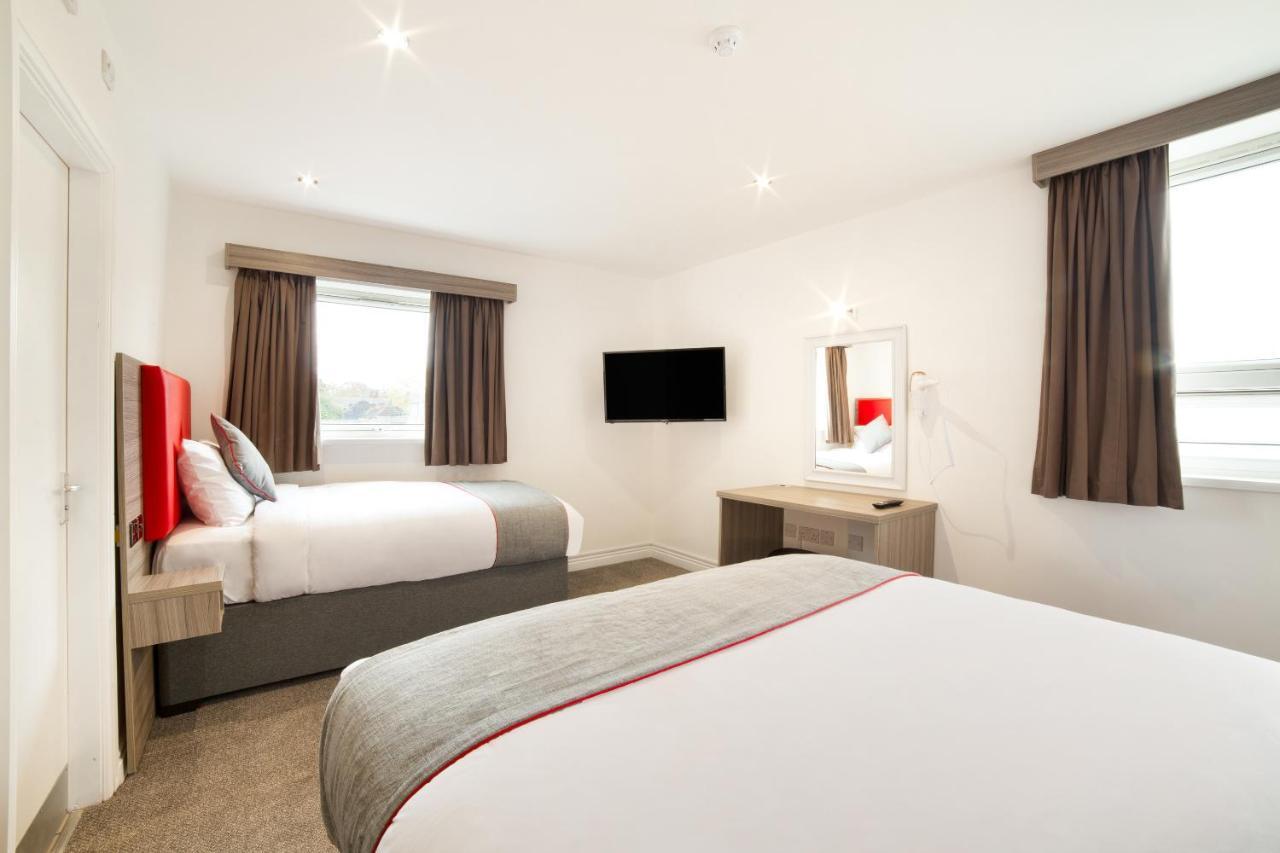 The Connaught Hotel Wolverhampton Dış mekan fotoğraf