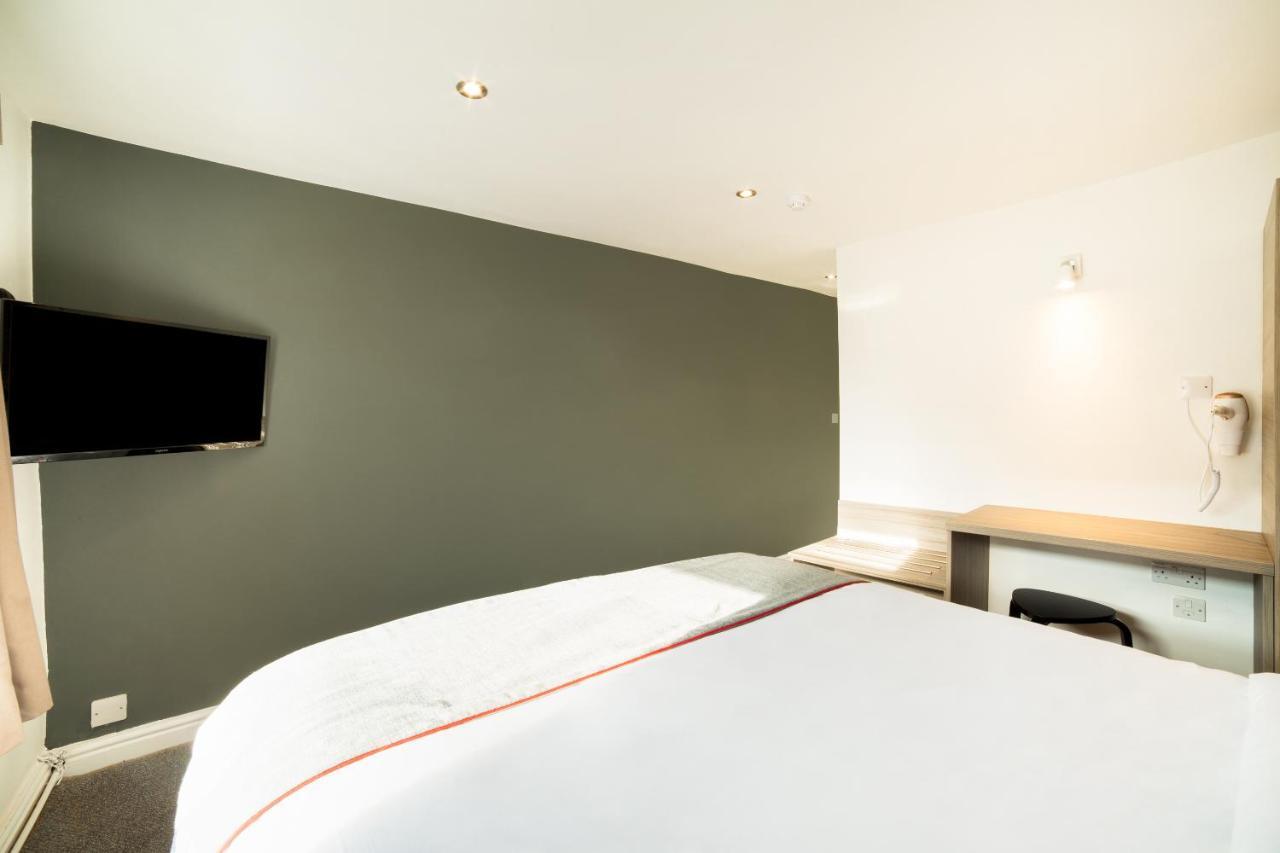 The Connaught Hotel Wolverhampton Dış mekan fotoğraf